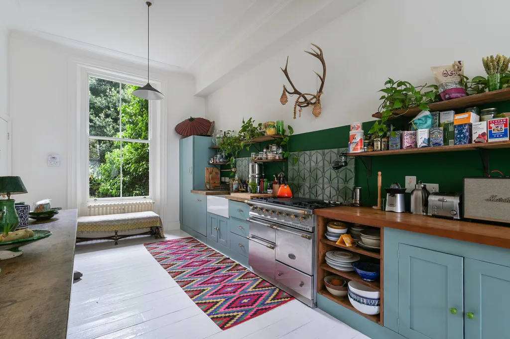 Powis Gardens, London, W11, photo 2