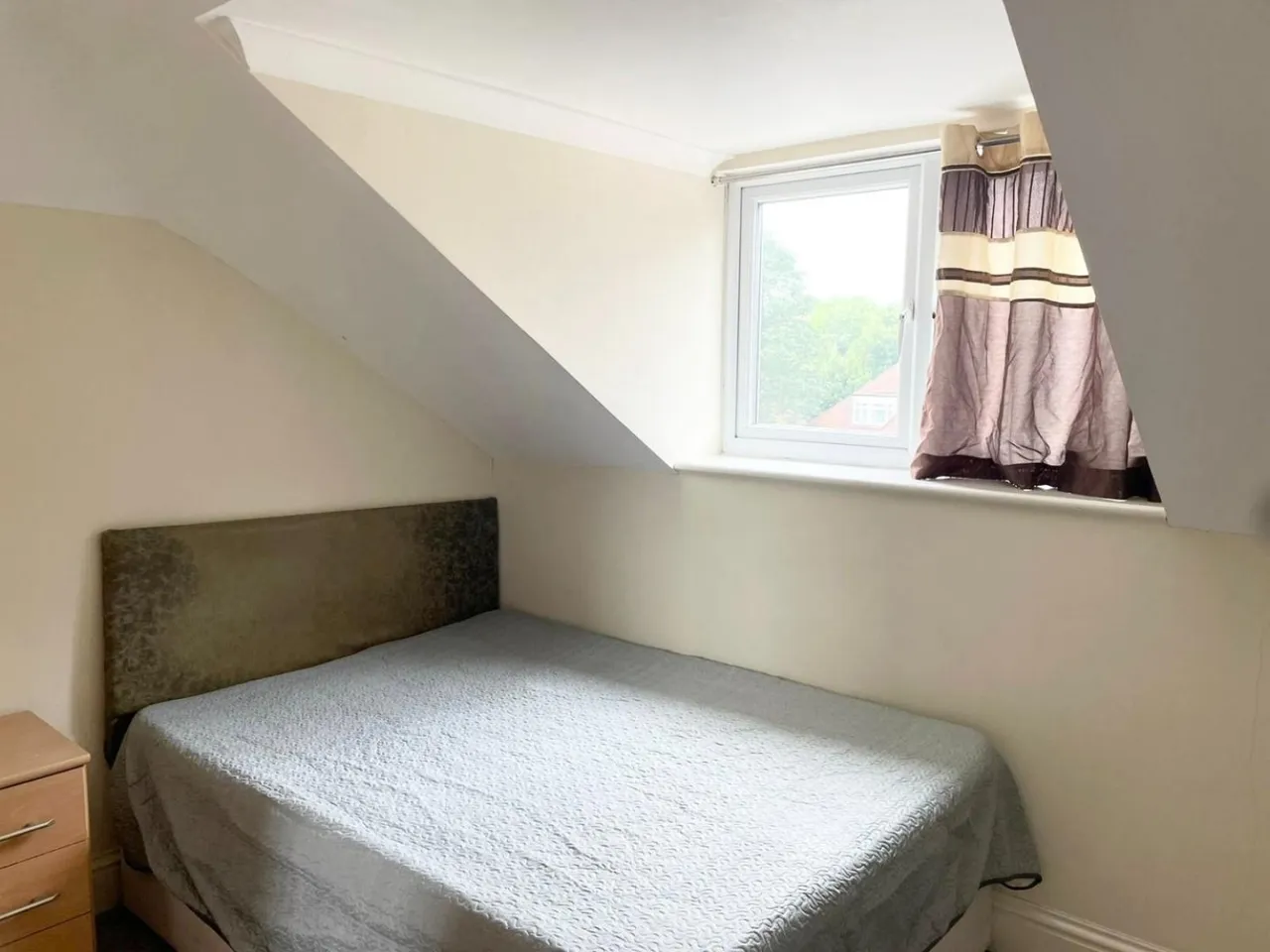 Lampton Road, Hounslow, TW3, photo 6