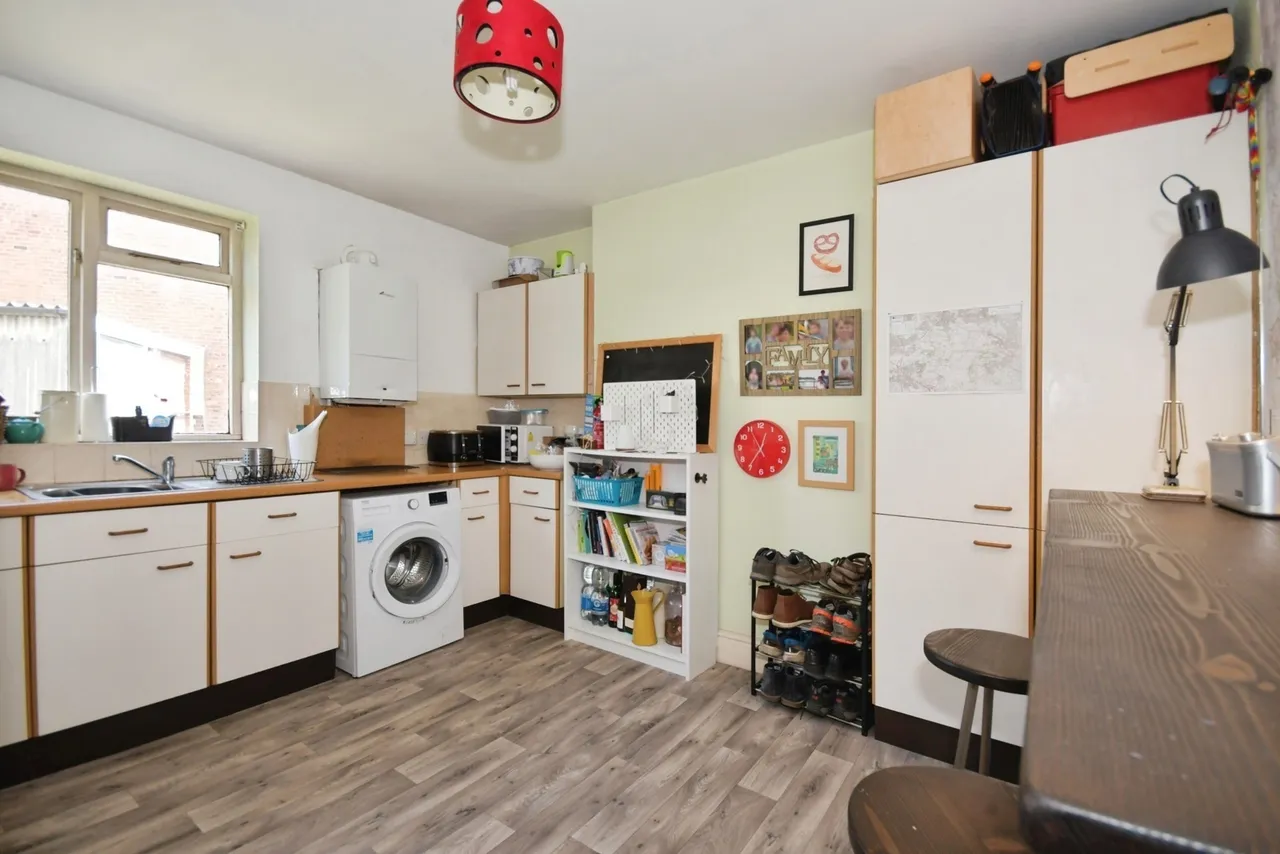 Spital Lane, Chesterfield, Derbyshire, S41, photo 3