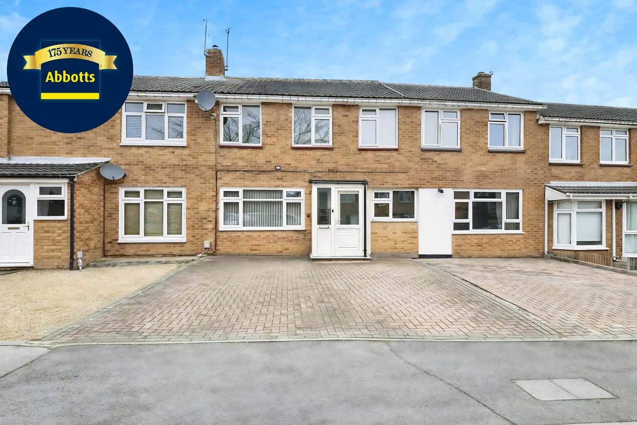 3 bed house to rent, Latchetts Shaw, Kingswood, SS16