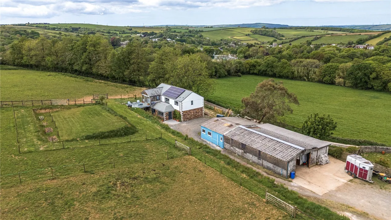 3 bed property for sale, Lanivet, PL30
