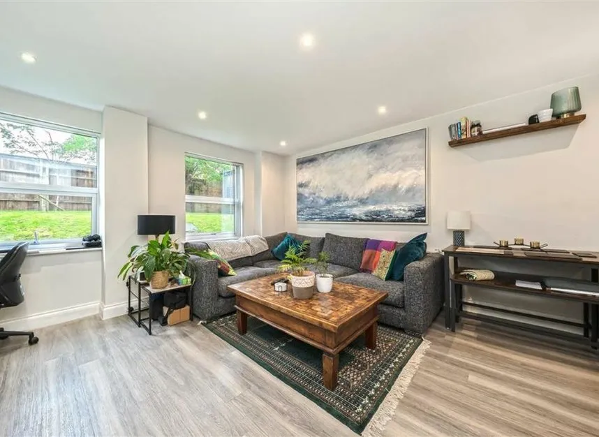Hampton Road, Teddington, TW11, photo 5