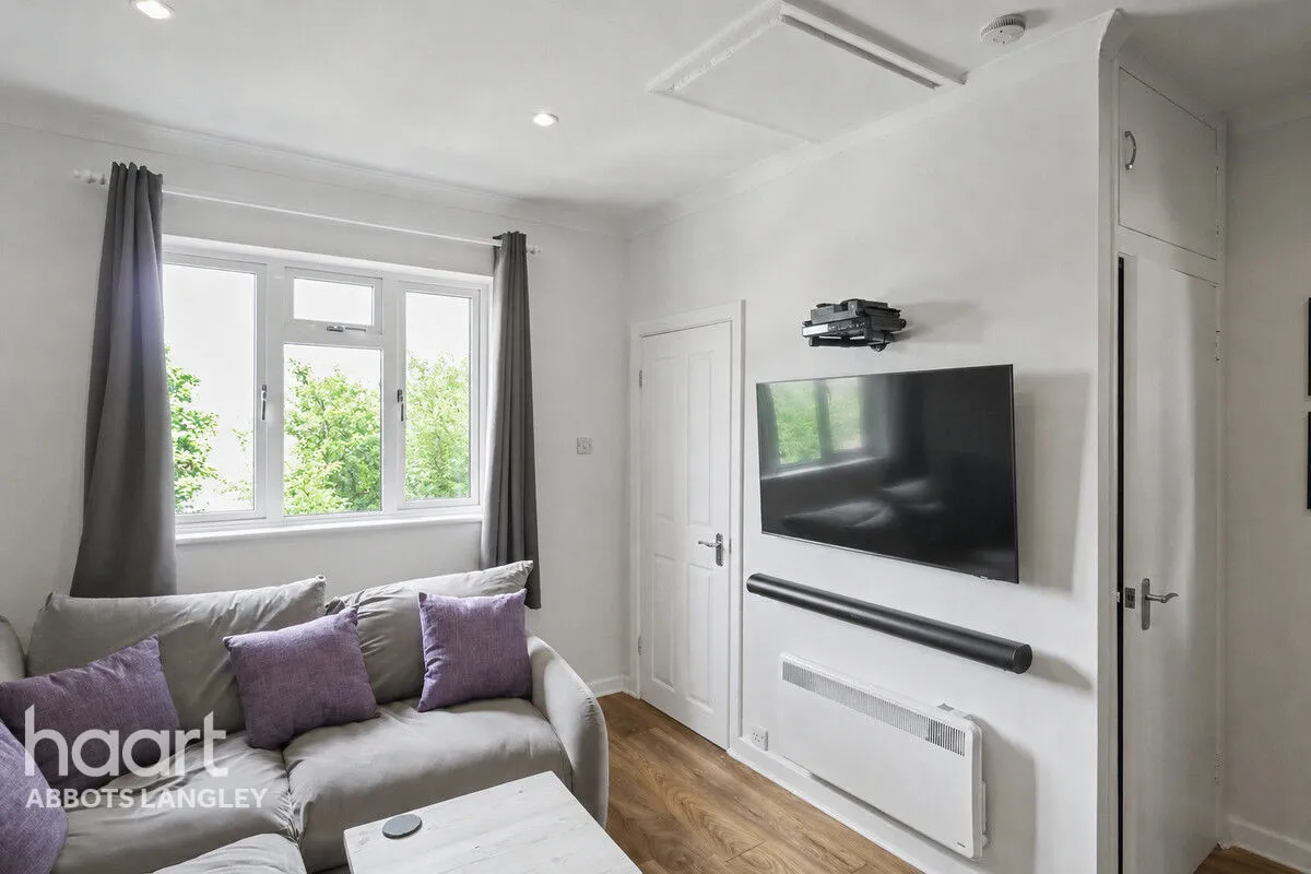 Shirley Road, Abbots Langley, WD5, photo 7