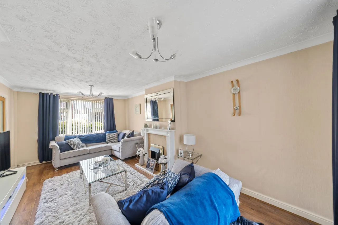 Carlton Close, Ashton-In-Makerfield, Wigan, Wigan, WN4 9UX, photo 8