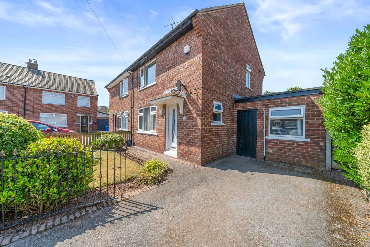 Carlton Close, Ashton-In-Makerfield, Wigan, Wigan, WN4 9UX, photo 5