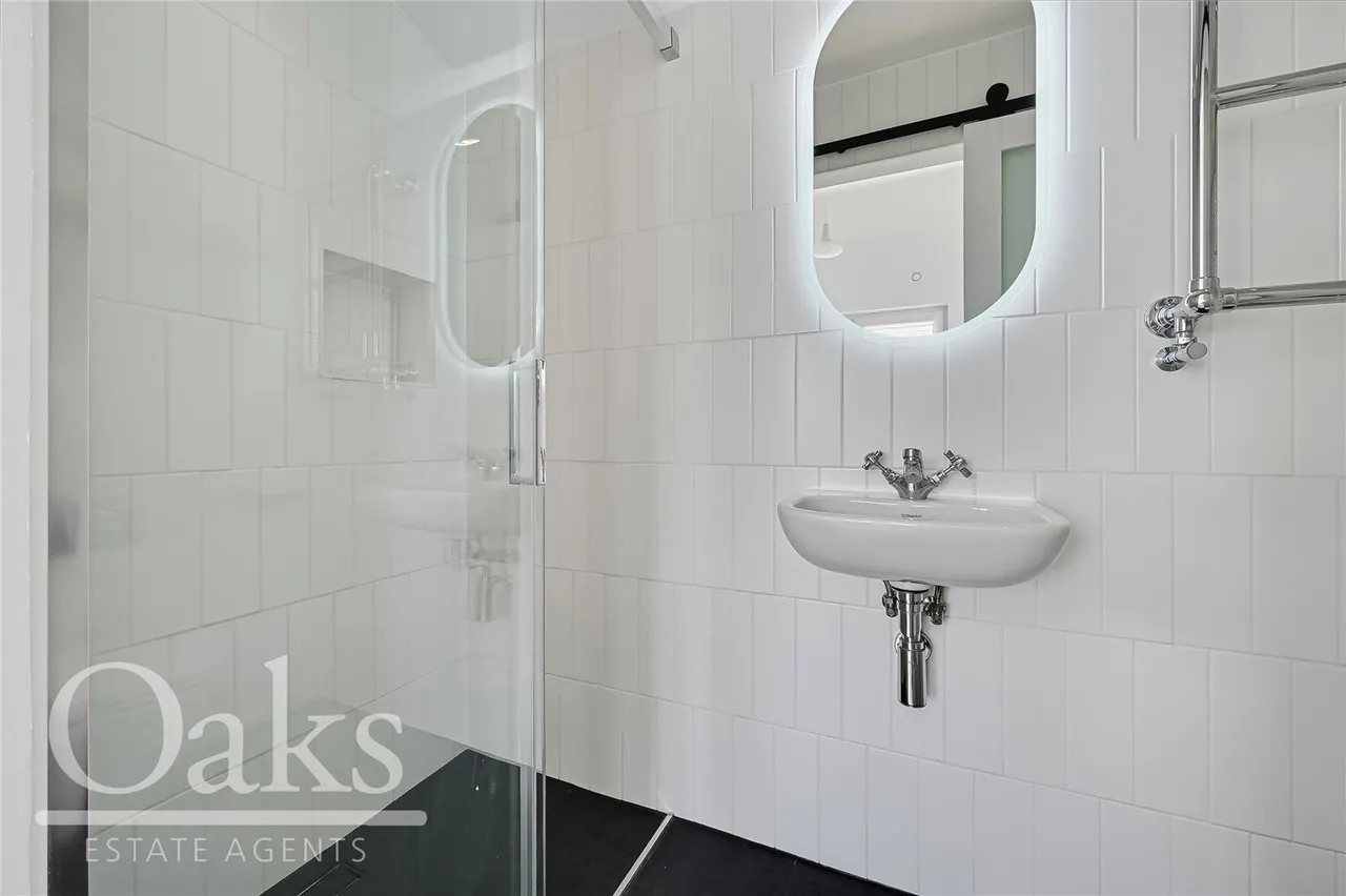 Pittville Gardens, South Norwood, SE25, photo 13