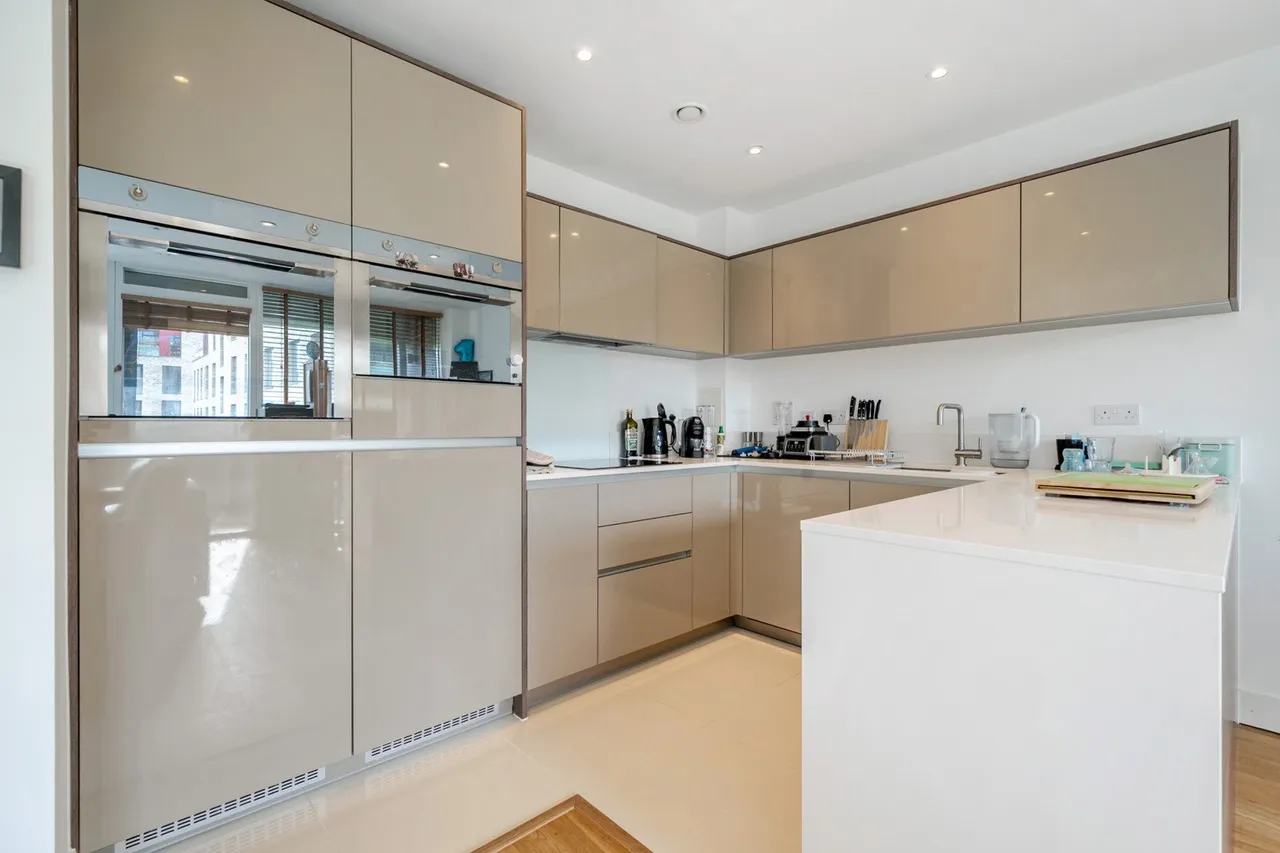 Peartree Way, SE10, photo 3