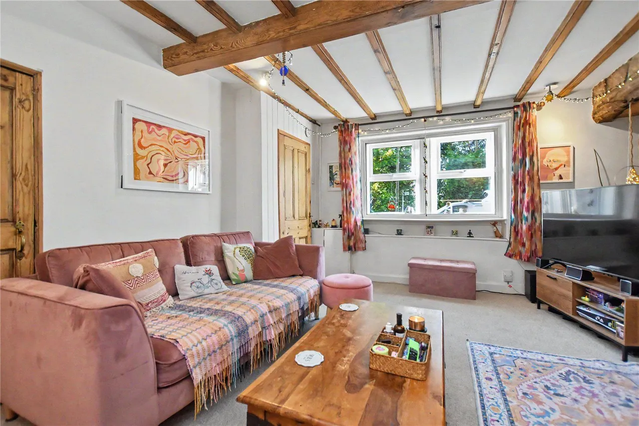 Apperley Lane, Yeadon, LS19, photo 6