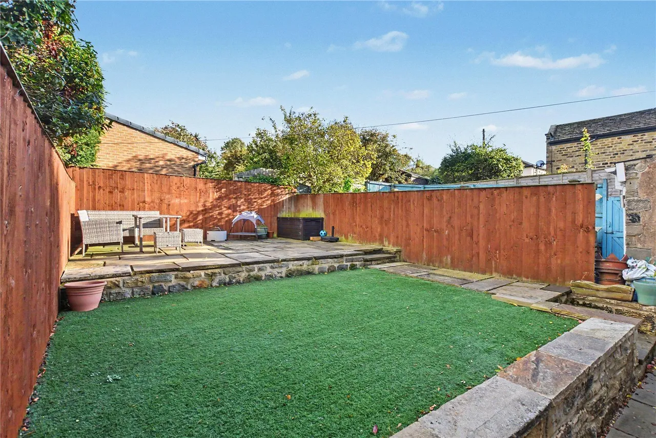 Apperley Lane, Yeadon, LS19, photo 22