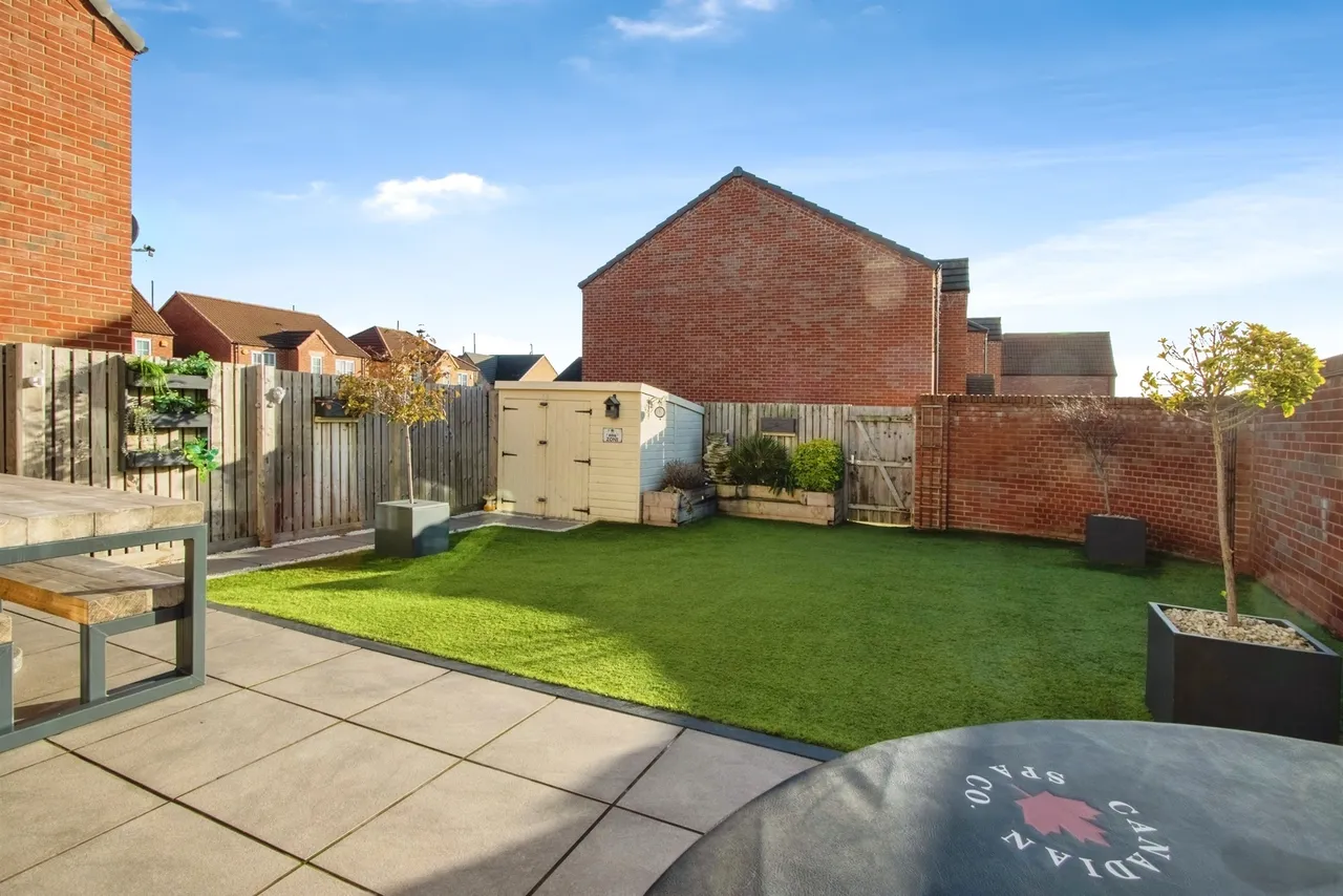 Folly Way, Barnsley, photo 4