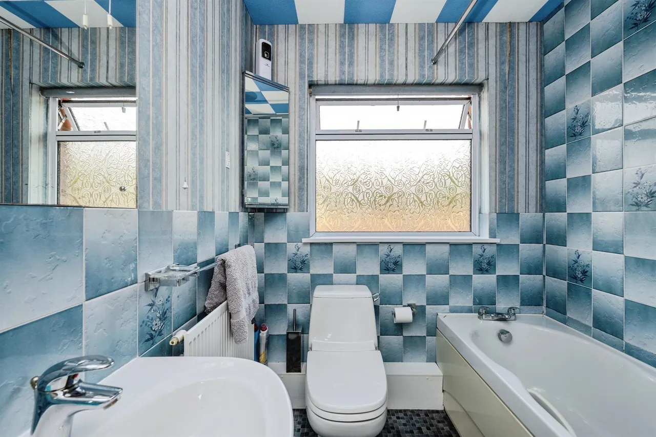Bryn Eglur Road, Swansea, SA6, photo 8