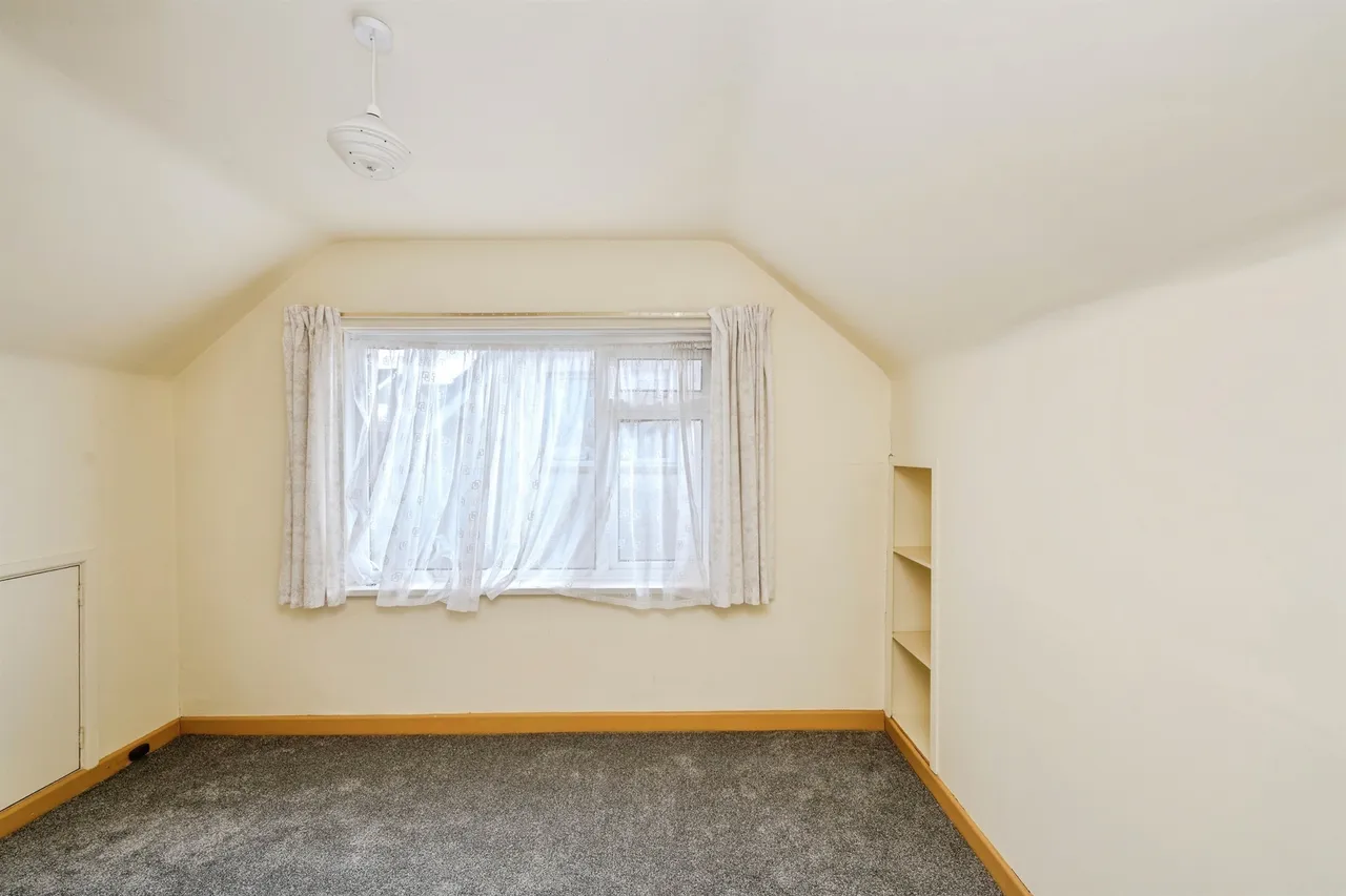 Bryn Eglur Road, Swansea, SA6, photo 12