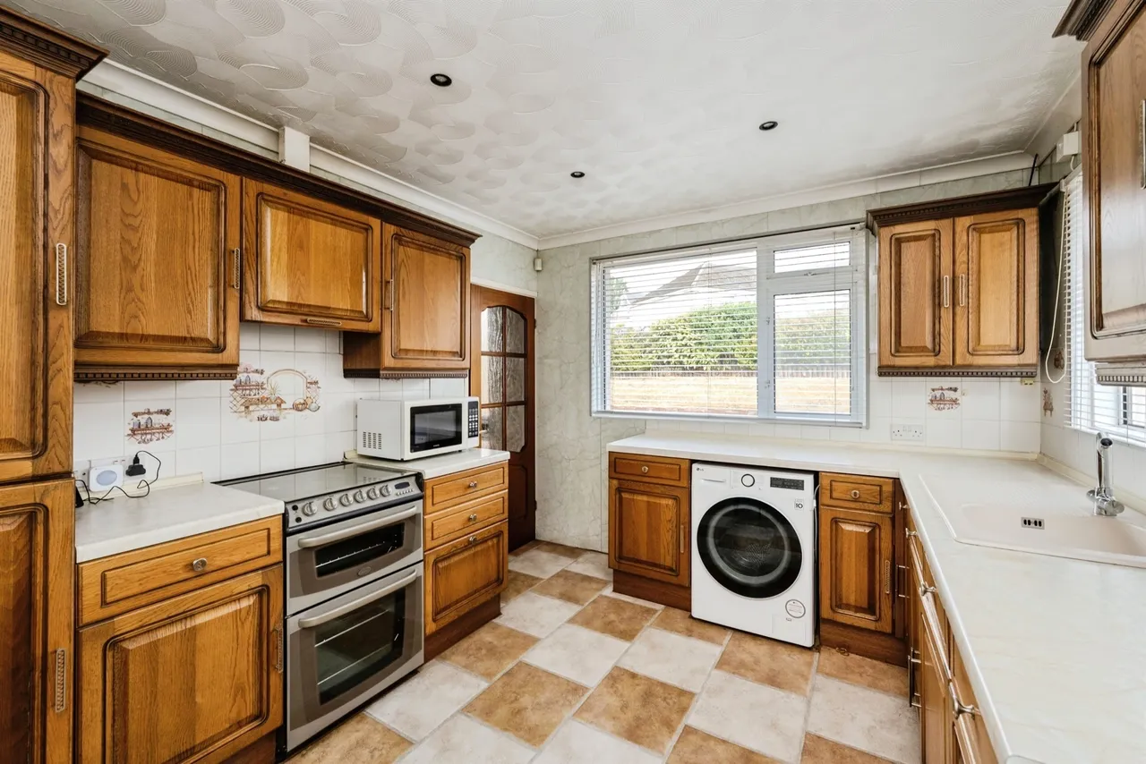 Bryn Eglur Road, Swansea, SA6, photo 6