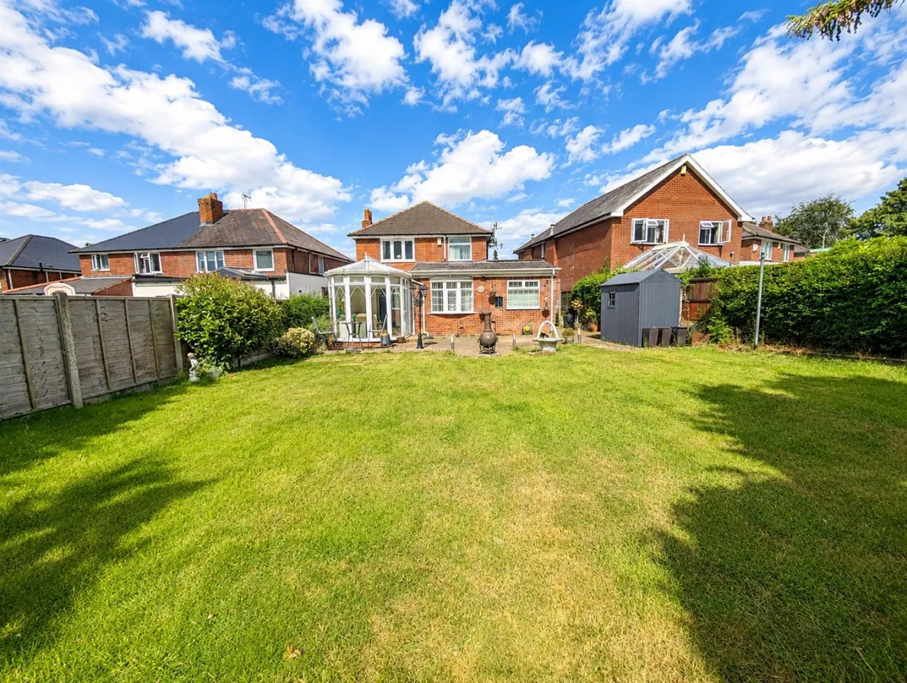 Summerfields Avenue, Halesowen, photo 11