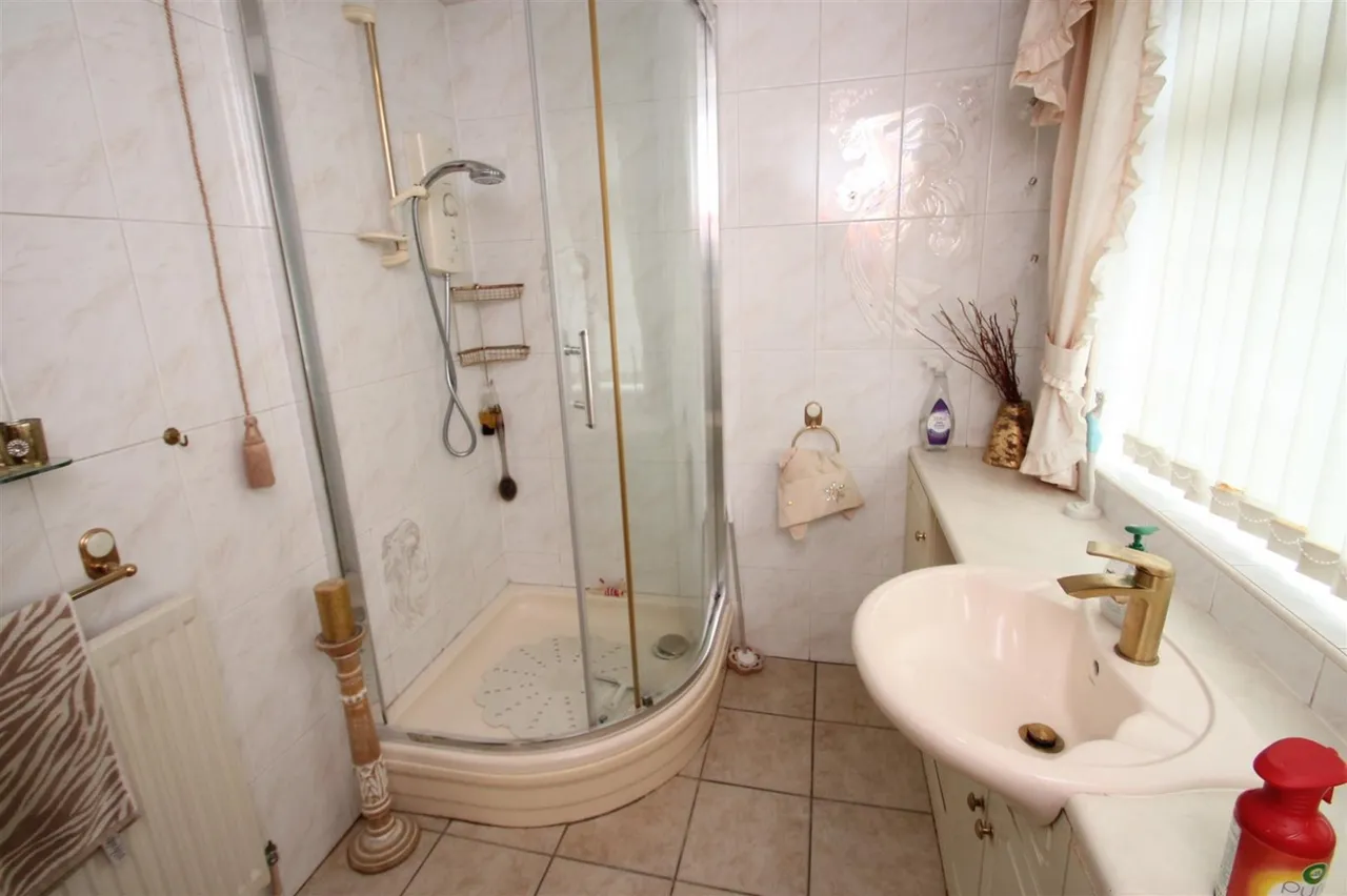 Summerfields Avenue, Halesowen, photo 22