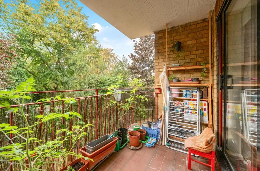The Downsway, Sutton, SM2, photo 8