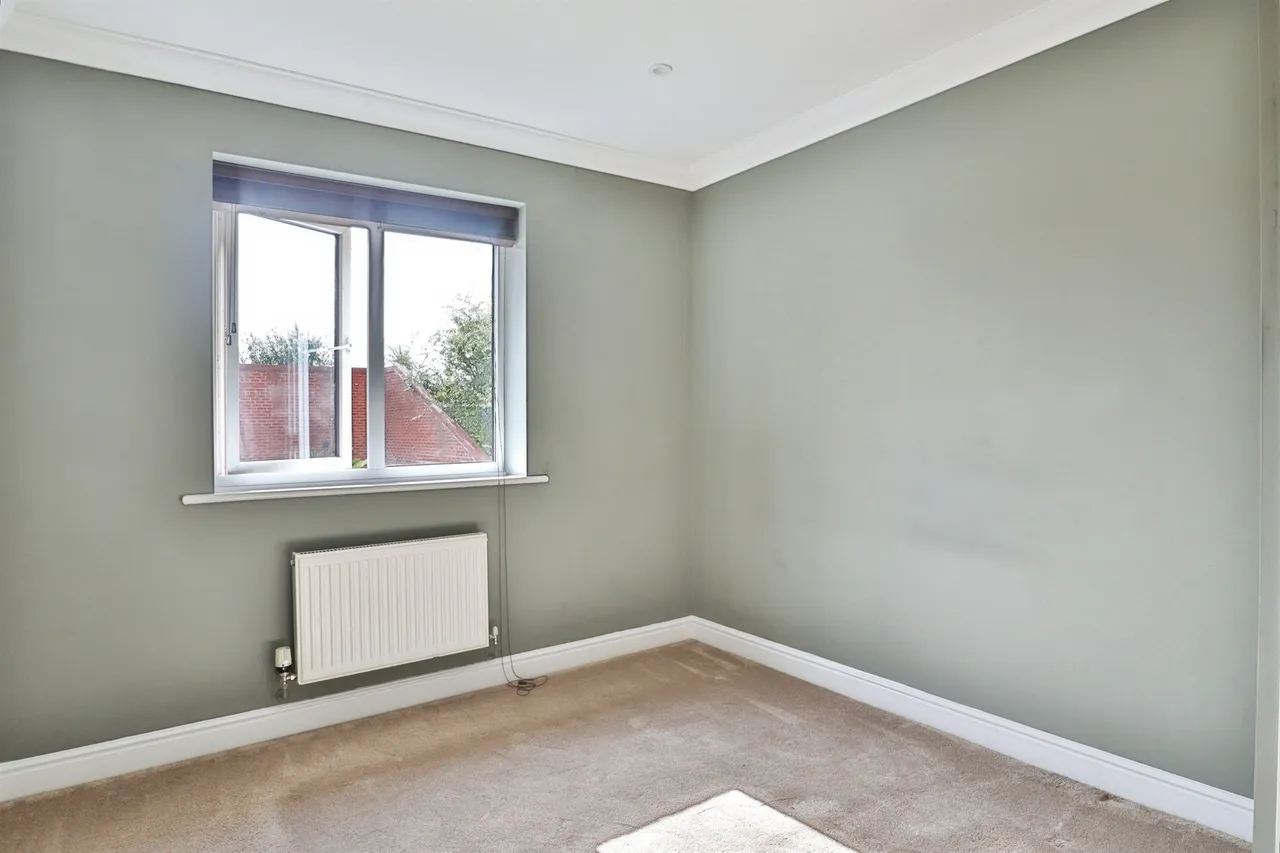 Higham Way, Garforth, LS25, photo 5