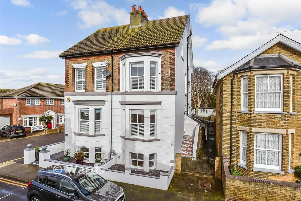 4 bed house for sale, Union Road, Deal, CT14