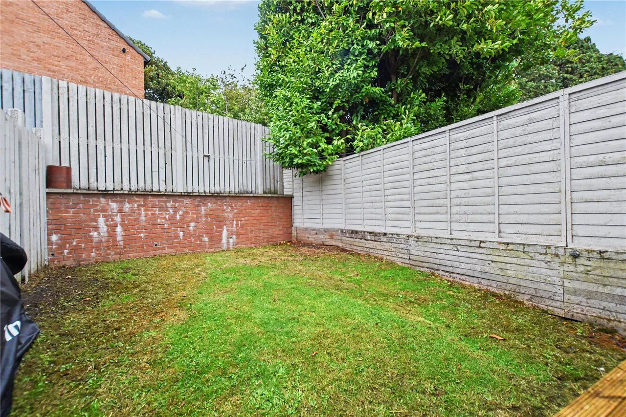 Sunny View, East Ardsley, WF3, photo 10