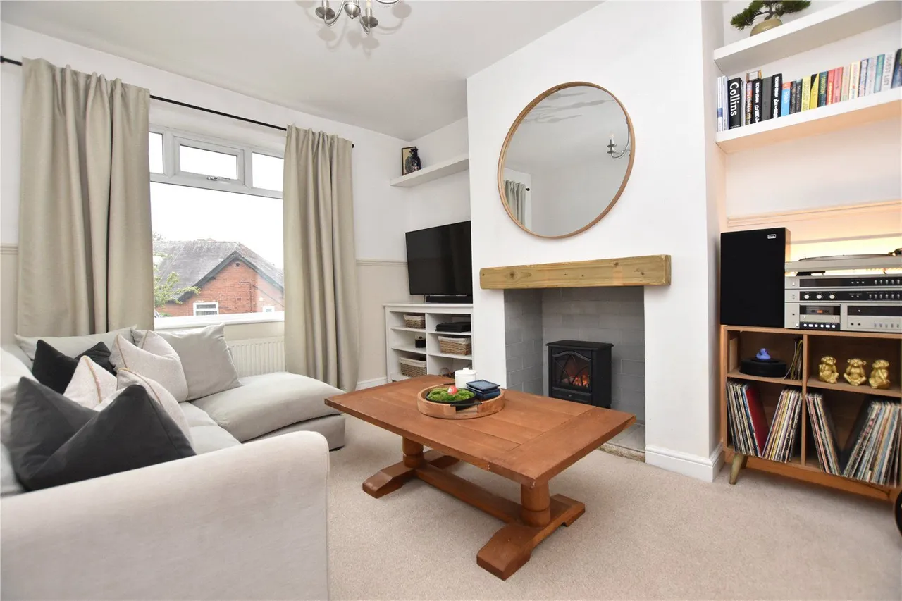Sunny View, East Ardsley, WF3, photo 2