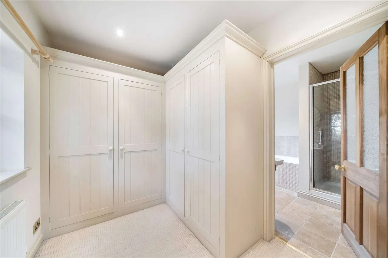 Main Street, Knossington, LE15, photo 14