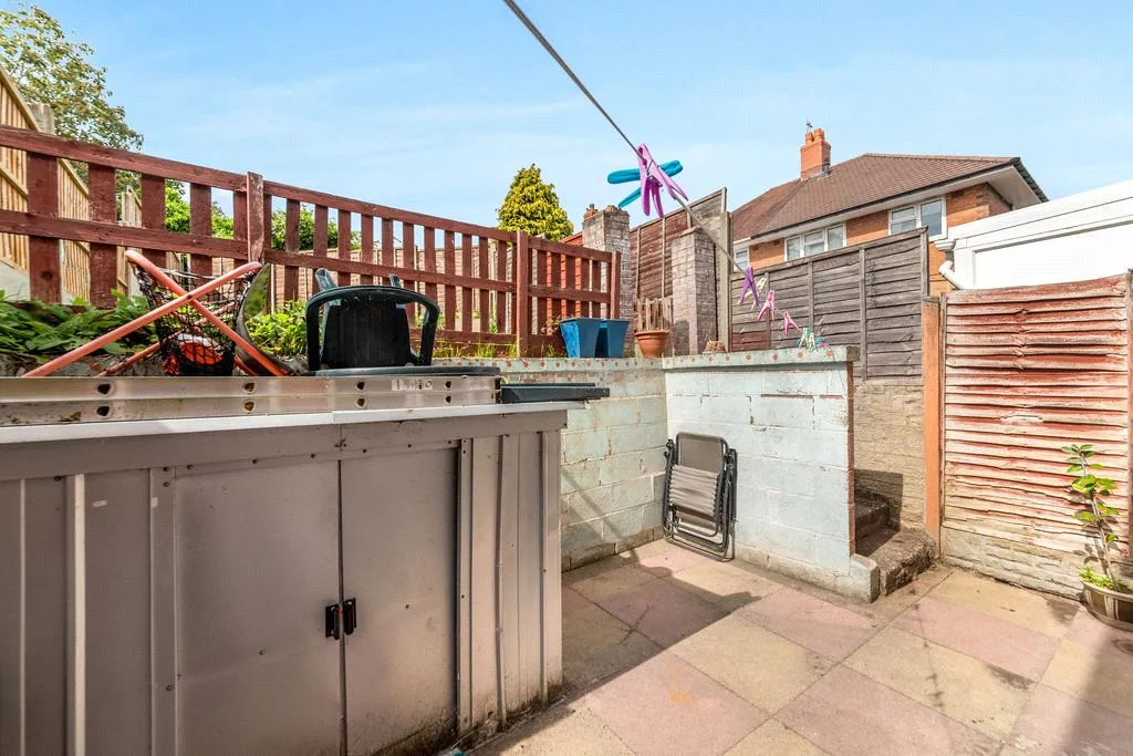 Gregory Avenue, Weoley Castle, Birmingham, B29 5DN, photo 9