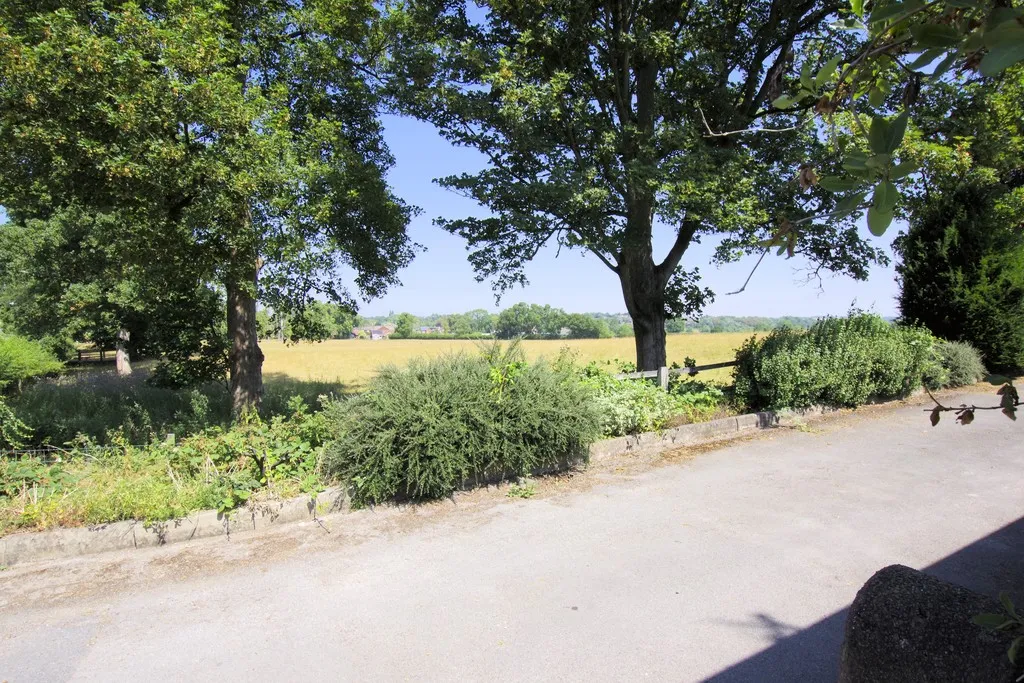 Measham Road, Ashby-de-la-Zouch, photo 38