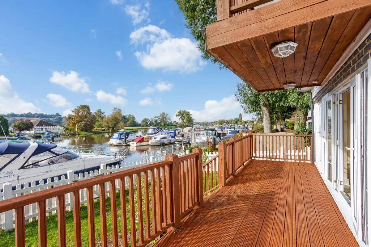 Wharf Lane, Bourne End, SL8, photo 15