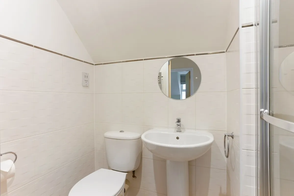Wharf Lane, Bourne End, SL8, photo 13