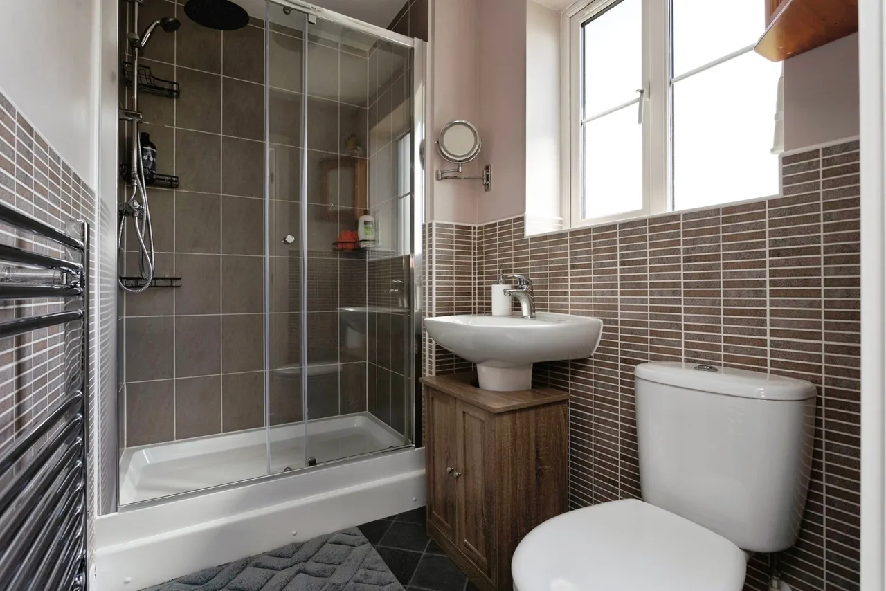 Anson Road, Newton, NG13, photo 18