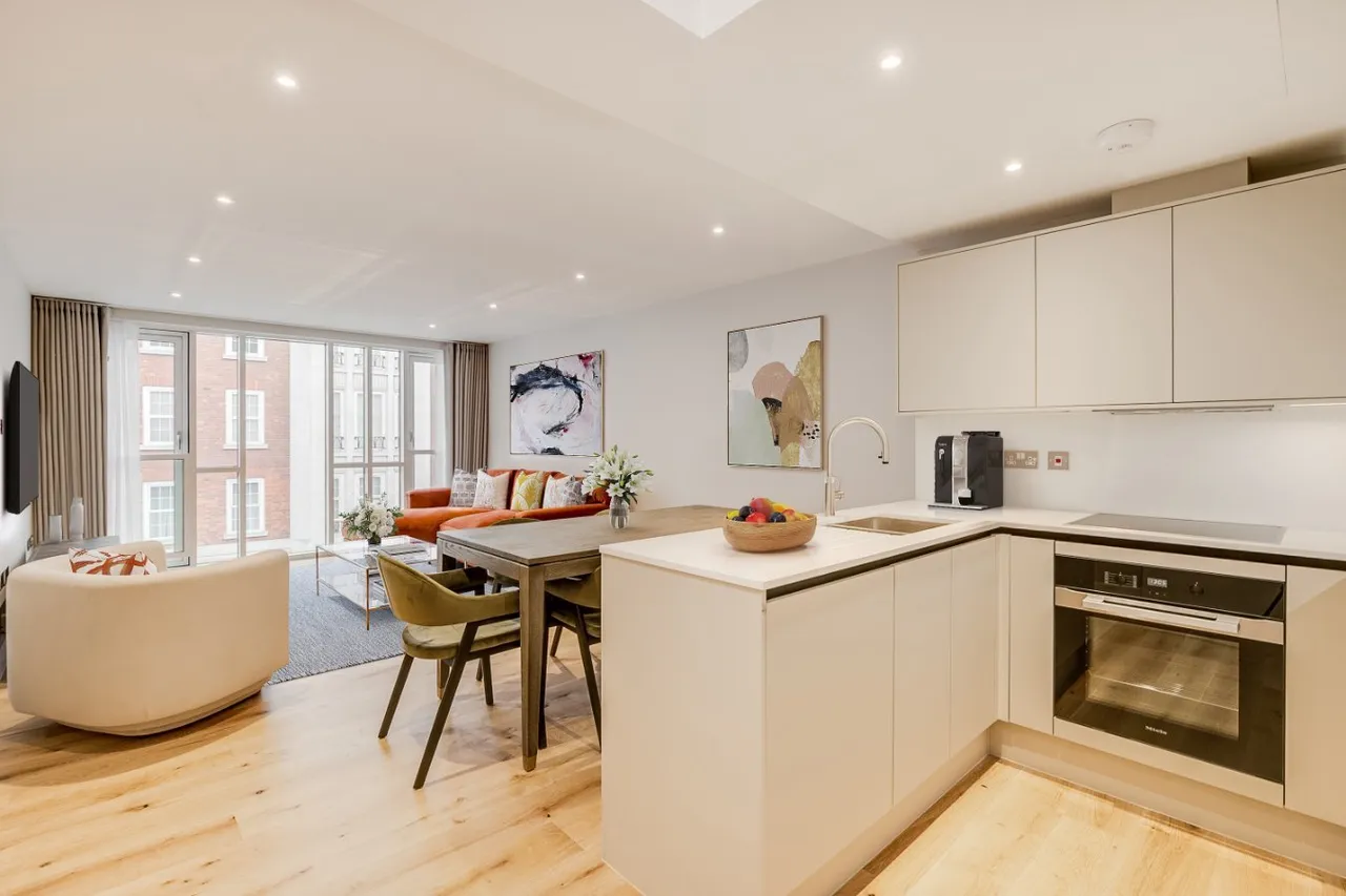 43, 219 Baker, Baker Street, Regent's Park, NW1 6XE, photo 3