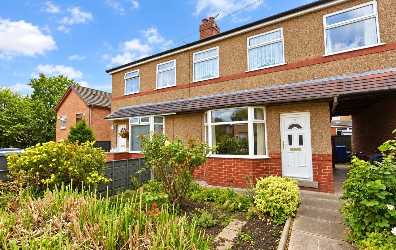 3 bed house for sale, Victoria Avenue, Cherry Tree, BB2