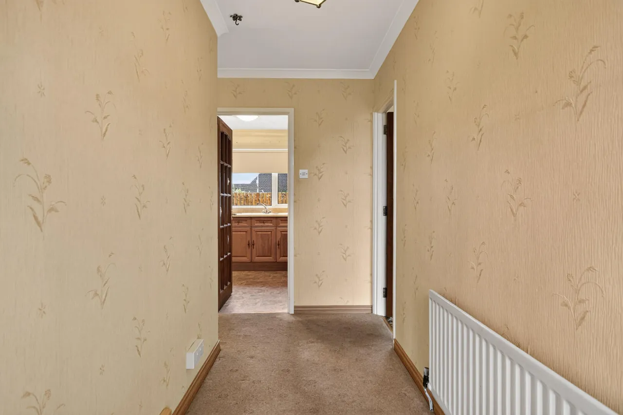 Dermott Crescent, comber, BT23, photo 4