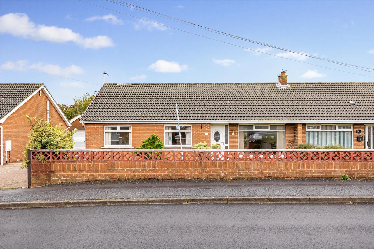 Dermott Crescent, comber, BT23, photo 2