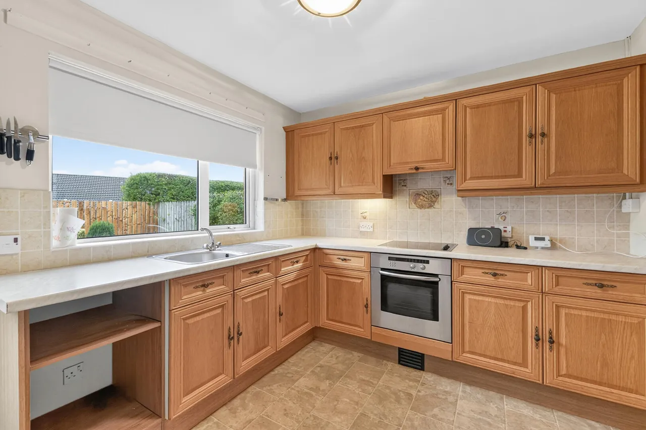 Dermott Crescent, comber, BT23, photo 7