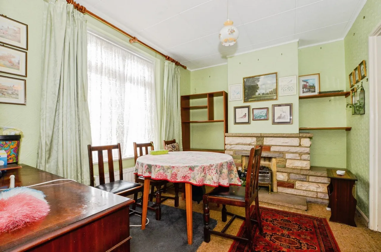 Horsecroft Road, Edgware, HA8, photo 4