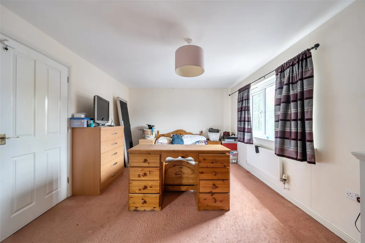 Holbeach Drive Kingsway, Gloucestershire, Quedgeley, GL2 2BF, photo 14