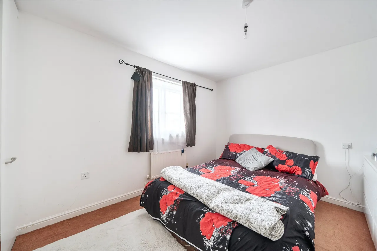 Holbeach Drive Kingsway, Gloucestershire, Quedgeley, GL2 2BF, photo 11