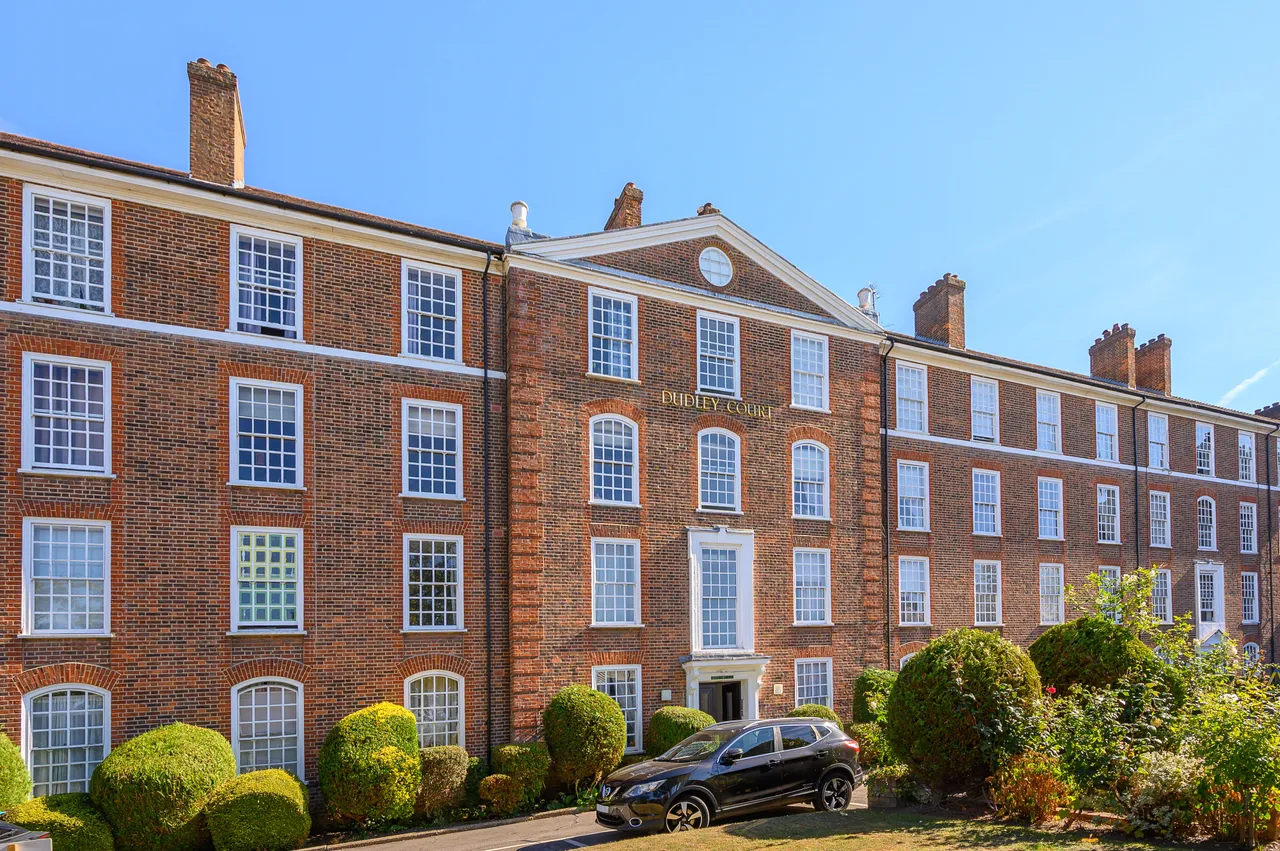 London, NW11, photo 6