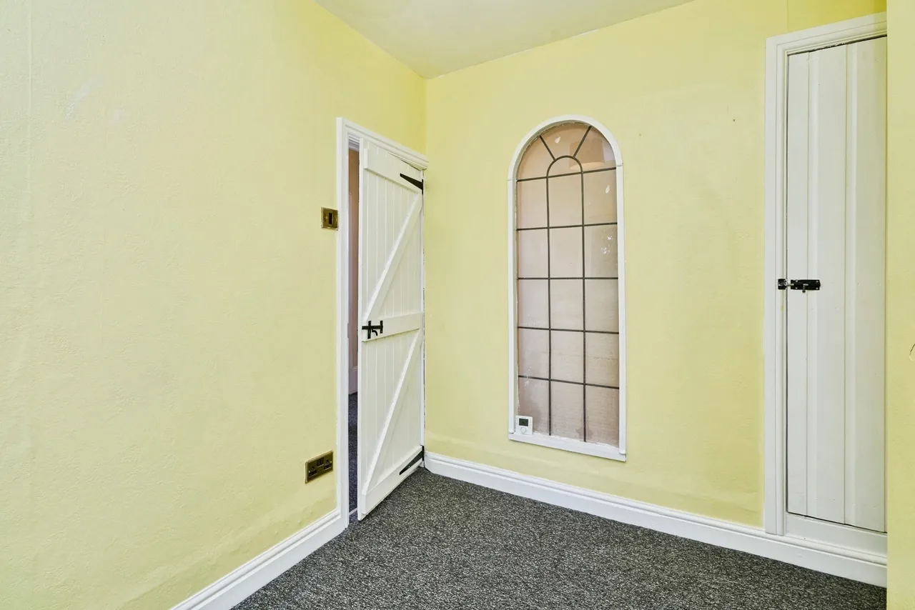 Church Road, Willenhall, West Midlands, WV12, photo 9