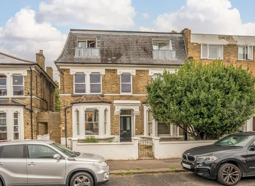 Blythe Vale, Honor Oak, SE6, photo 11