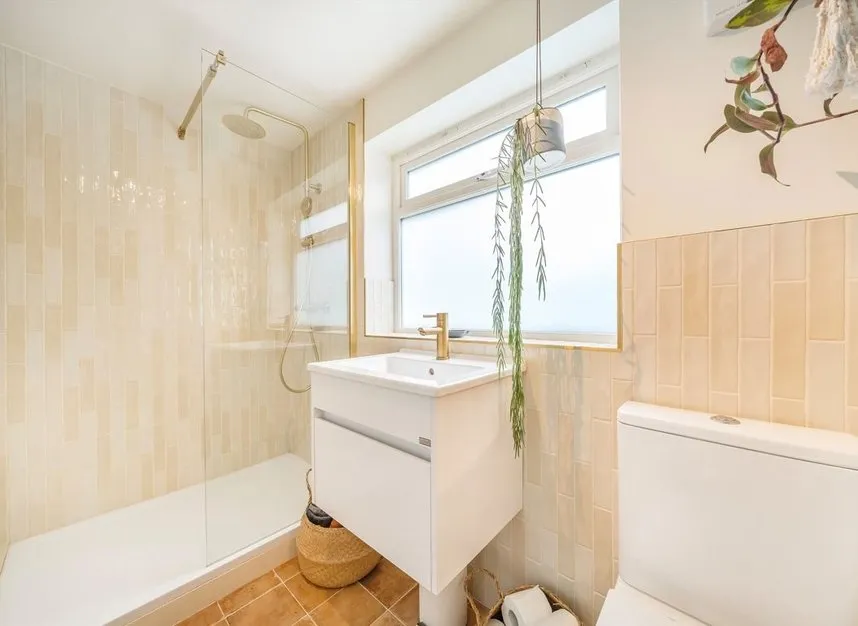 Blythe Vale, Honor Oak, SE6, photo 8