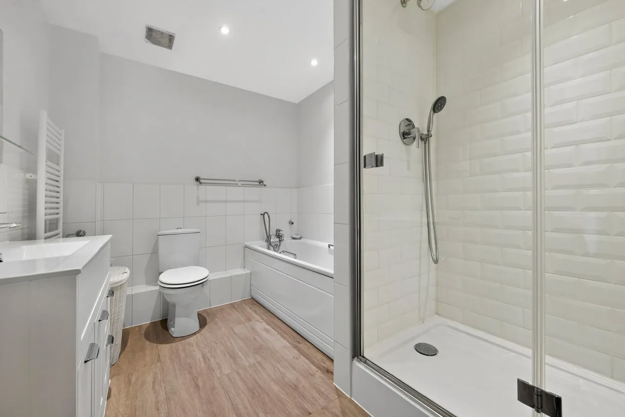 Keswick Road, London, SW15, photo 6
