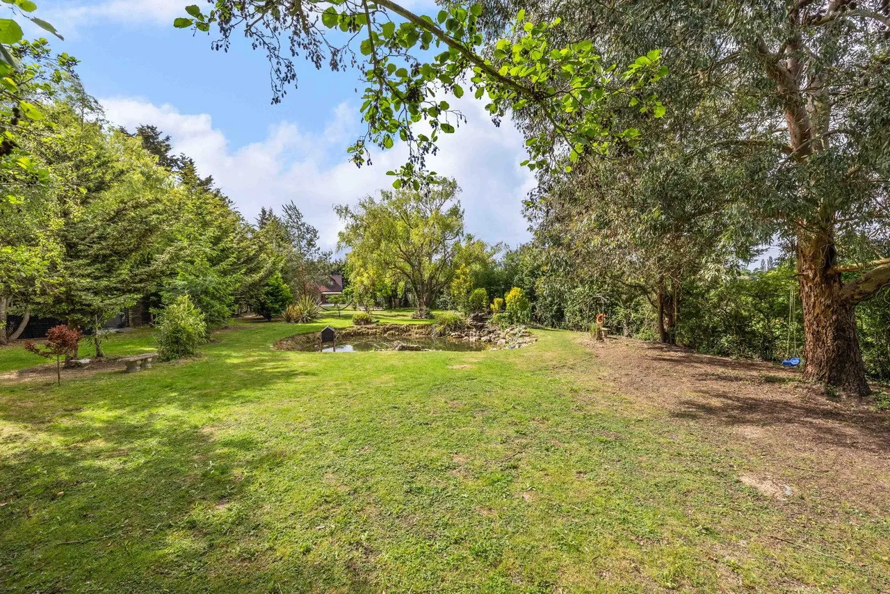 Ramsden Park Road, Ramsden Bellhouse, CM11, photo 29