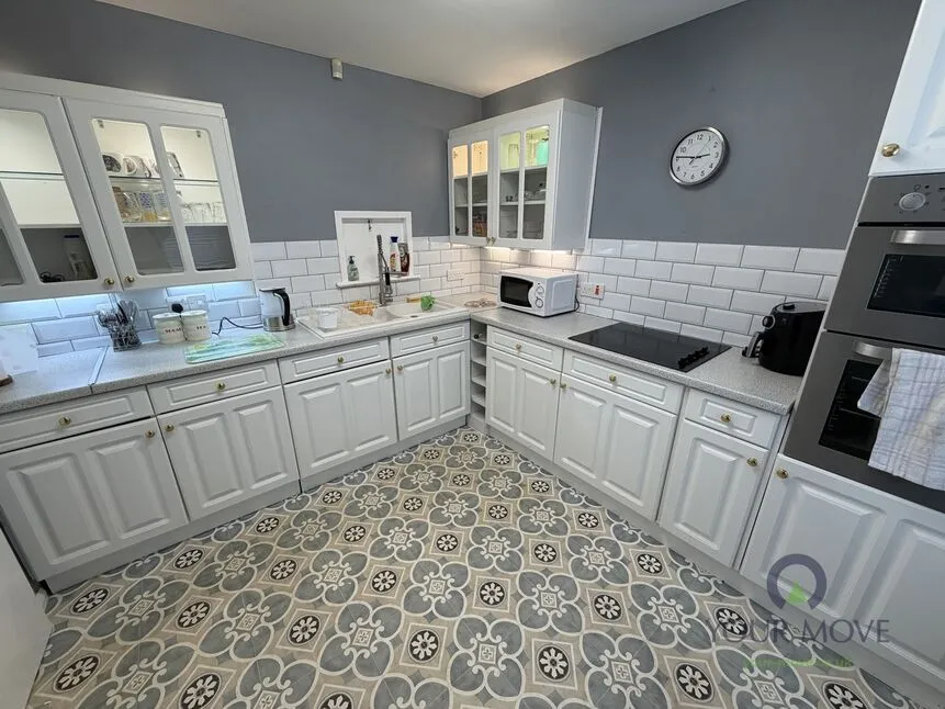Park Road, Silverdale, Staffordshire, ST5, photo 2