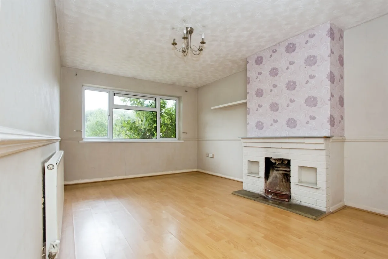 Highwood Crescent, Gazeley, CB8, photo 5