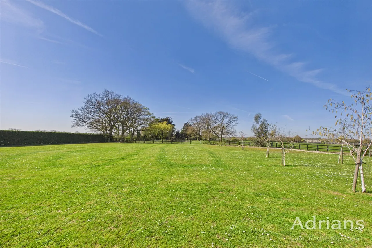 School Lane, Great Leighs, CM3, photo 12