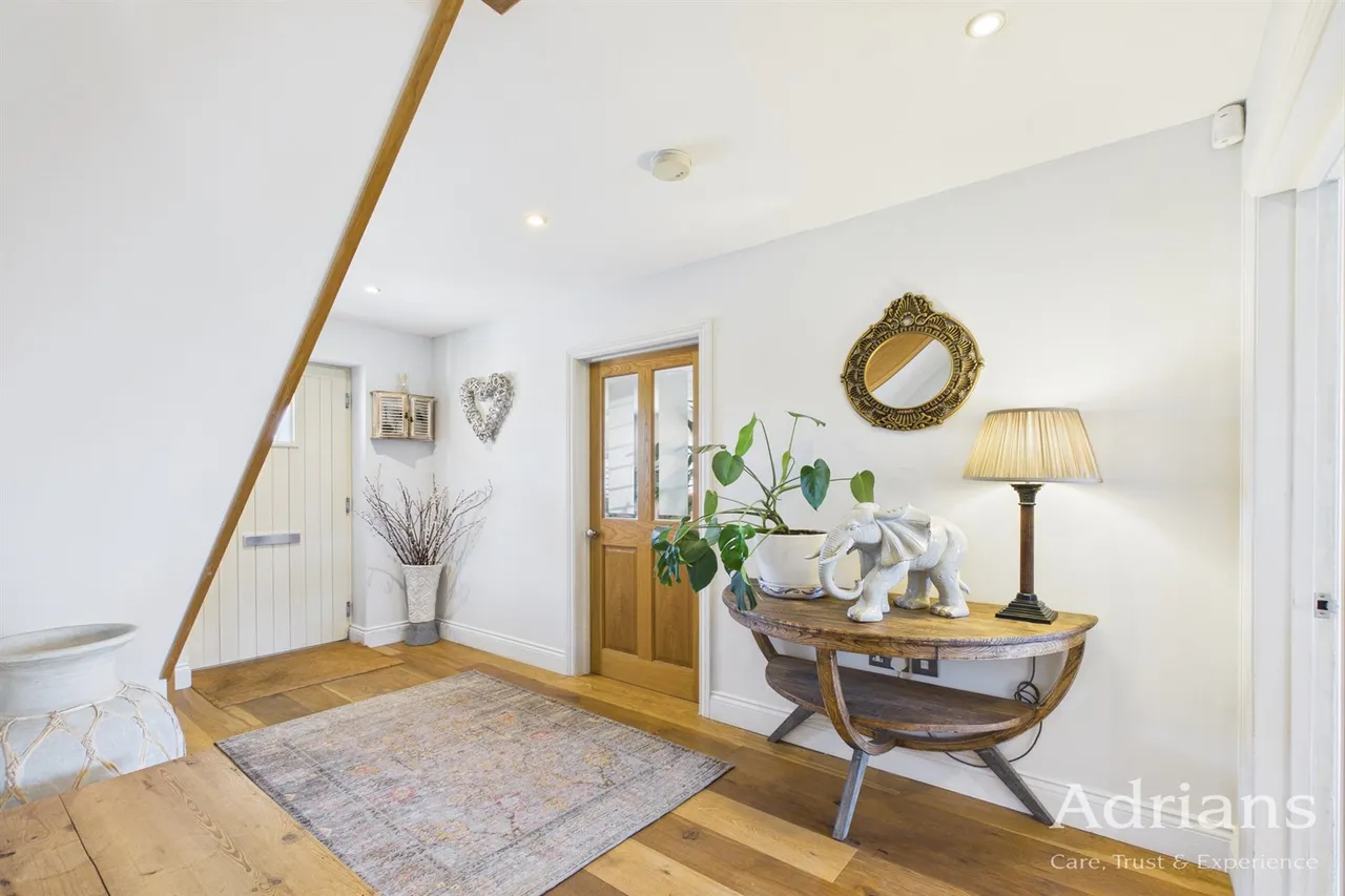 School Lane, Great Leighs, CM3, photo 13
