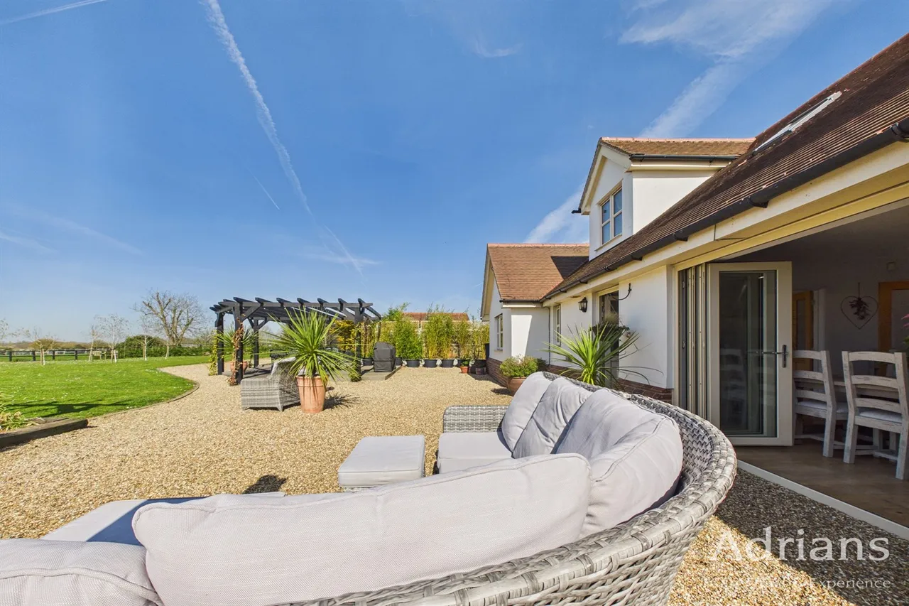 School Lane, Great Leighs, CM3, photo 6