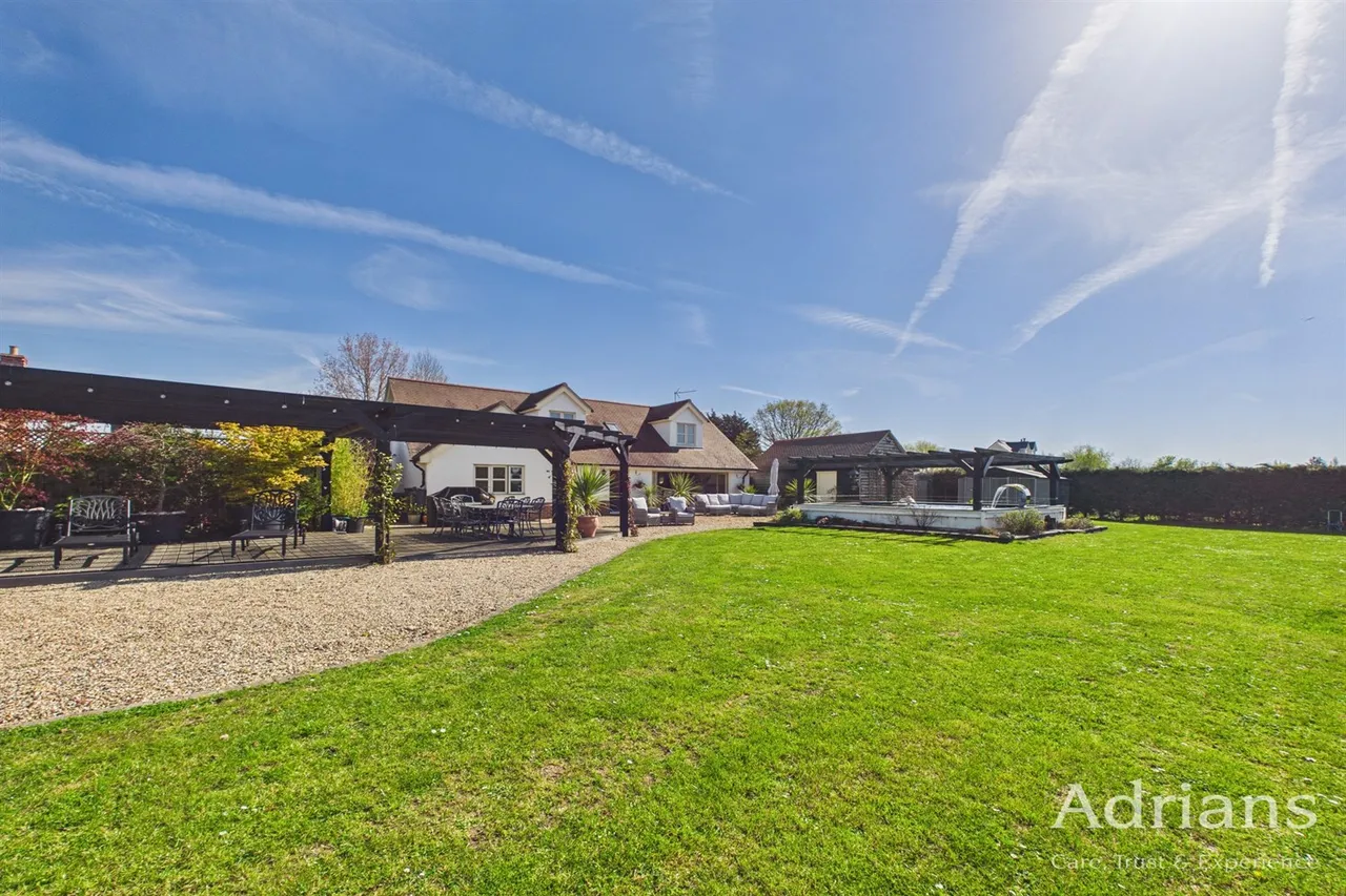 School Lane, Great Leighs, CM3, photo 4